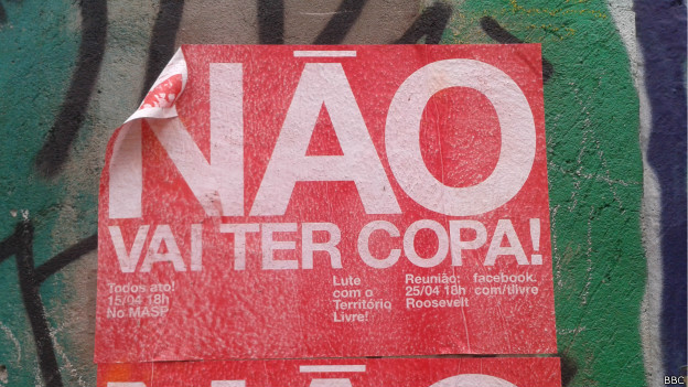 140428204633_protesto_copa_cartaz_624x351_bbc