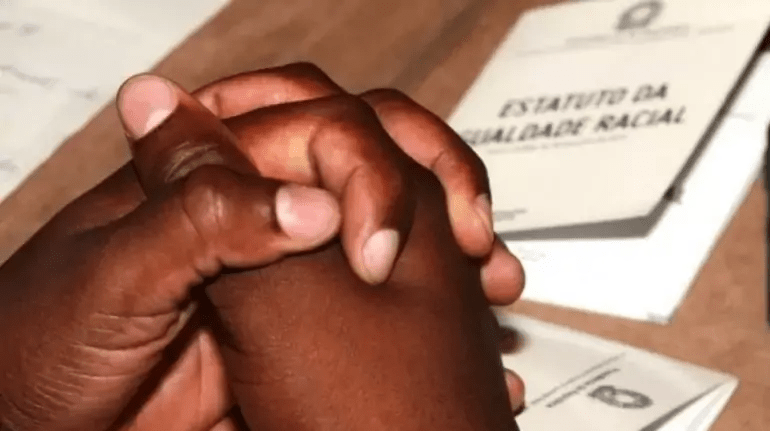 O racismo como instituição&nbsp;imaginária